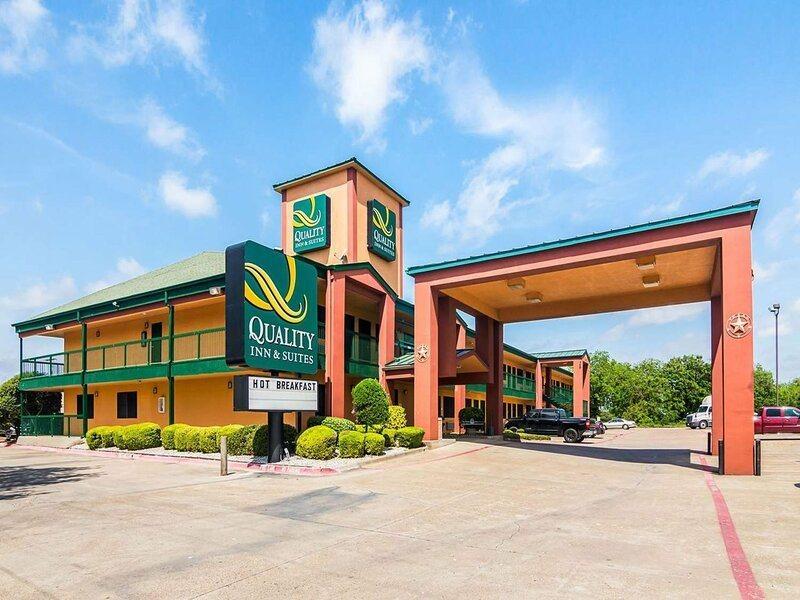 Quality Inn & Suites Garland - East Dallas Exterior photo